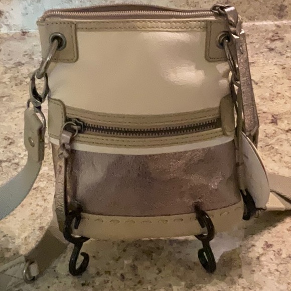 The Sak Cream/Metallic Crossbody Leather Bag - Picture 6 of 7